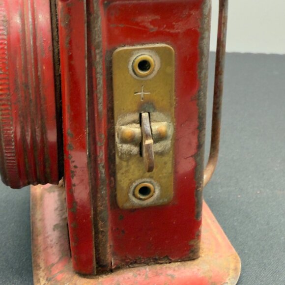 Vintage Red Metal Flashlight Lantern Glass Lens Niagra Junior Guide Light Decor - Picture 8 of 12